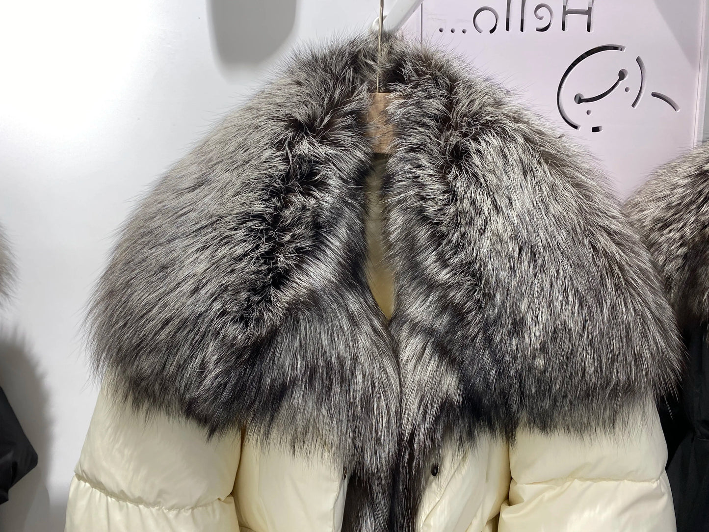 2024 Winter Women Warm Coat Oversized Real Fox Fur Collar Thick Luxury Outerwear New Fashion 90% Goose Down Jacket