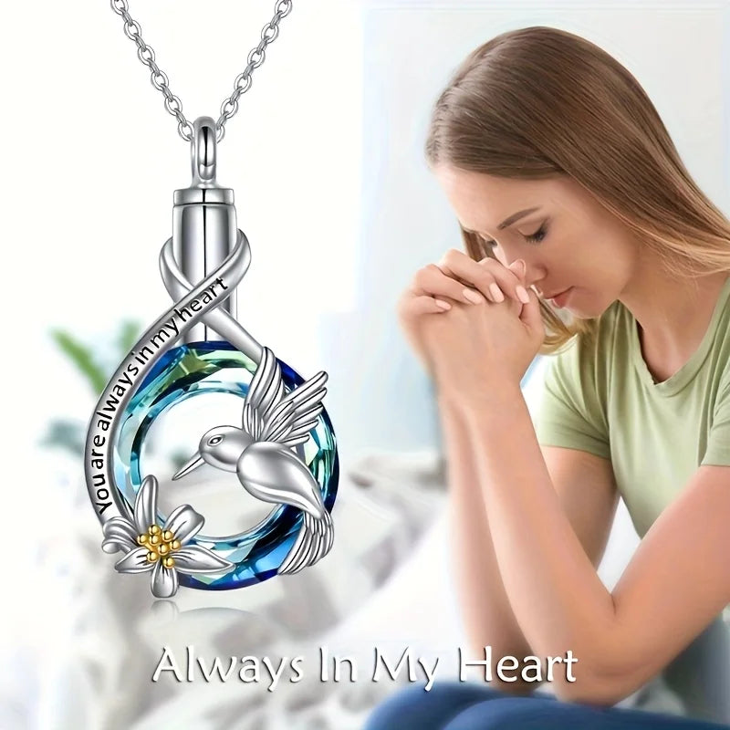 1PCS Hummingbird Urn Necklace for Urn Ashes for Women Cute Animal Cremation Jewelry Remembrance Gift for Christmas