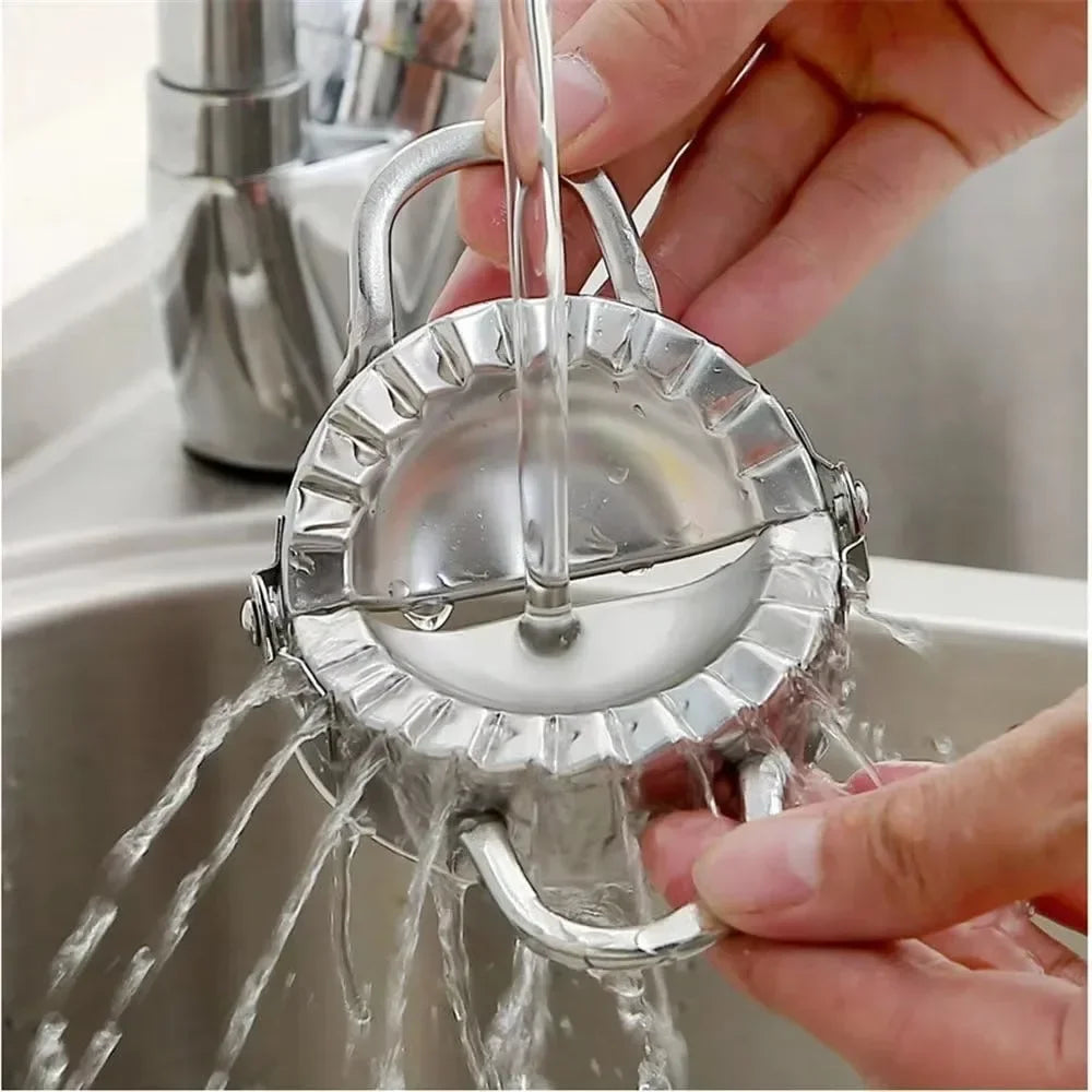 9.5/12.5/15.8cm Eco-Friendly Stainless Steel Dumplings Tool Dumpling Mold Household Manual Press Kitchen Baking Accessories