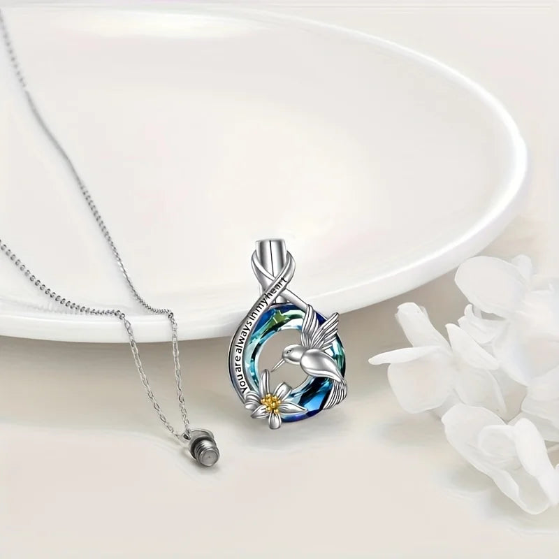 1PCS Hummingbird Urn Necklace for Urn Ashes for Women Cute Animal Cremation Jewelry Remembrance Gift for Christmas