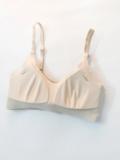Soft Support Seamless Underwear Comfortable Gathering No Steel Ring Collection Light Thin Breathable Bra Style