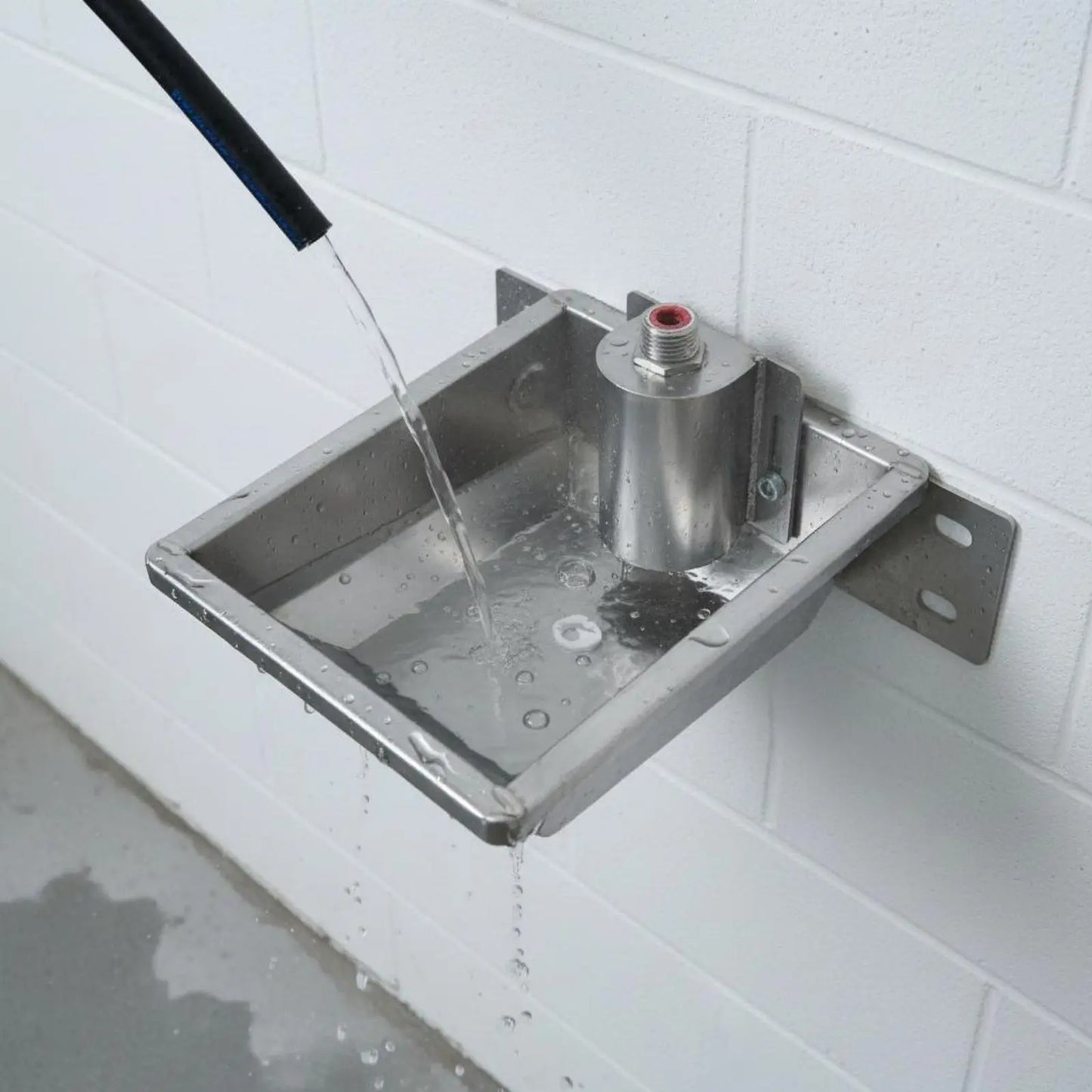 Livestock Drinking Vessel Large Capacity Stainless Steel Water Trough Automatic Refill Bowl for Sheep Goats Cattle Horse Barn