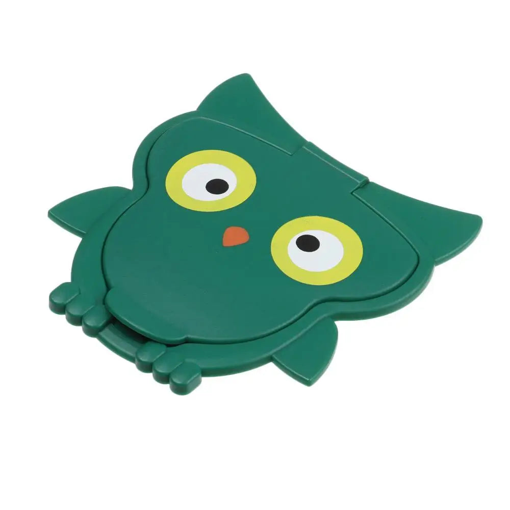 1Pcs Cartoon Reusable Unisex Portable Tissues Cover Self-Adhesive Flip Cover  Wet Wipes Lid