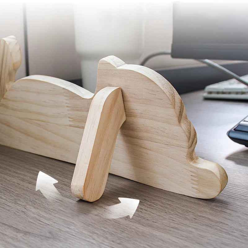 Creative Wooden Cat Photo Frame 3-Photo Desktop Decor Pet Picture Frame with Rotating Tail Personalized Pet Memorial and Gifts