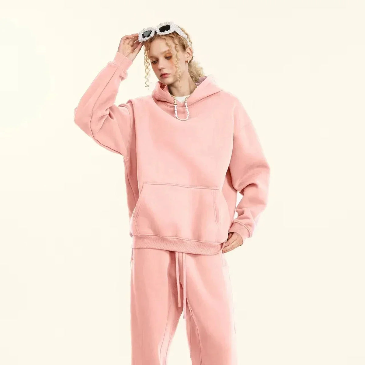 Men casual sportswear set  Fashionable American-style letter printed fleece pullover and fitted sweatpants set highly versatile
