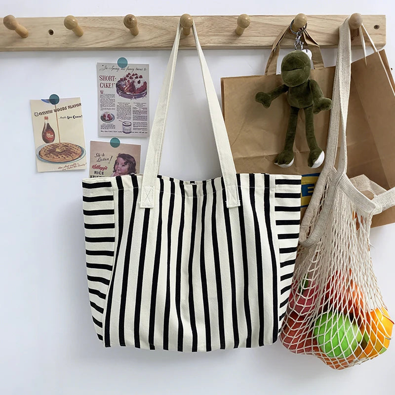 Striped Canvas Bag Beach Handbag Fashionable Women's Canvas Summer Large Capacity Shoulder Bag