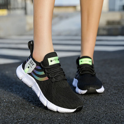 Men Casual Sport Shoes Breathable Lightweight Sneakers Outdoor Mesh Black Running Shoes Athletic Jogging Tenis Walking Shoes