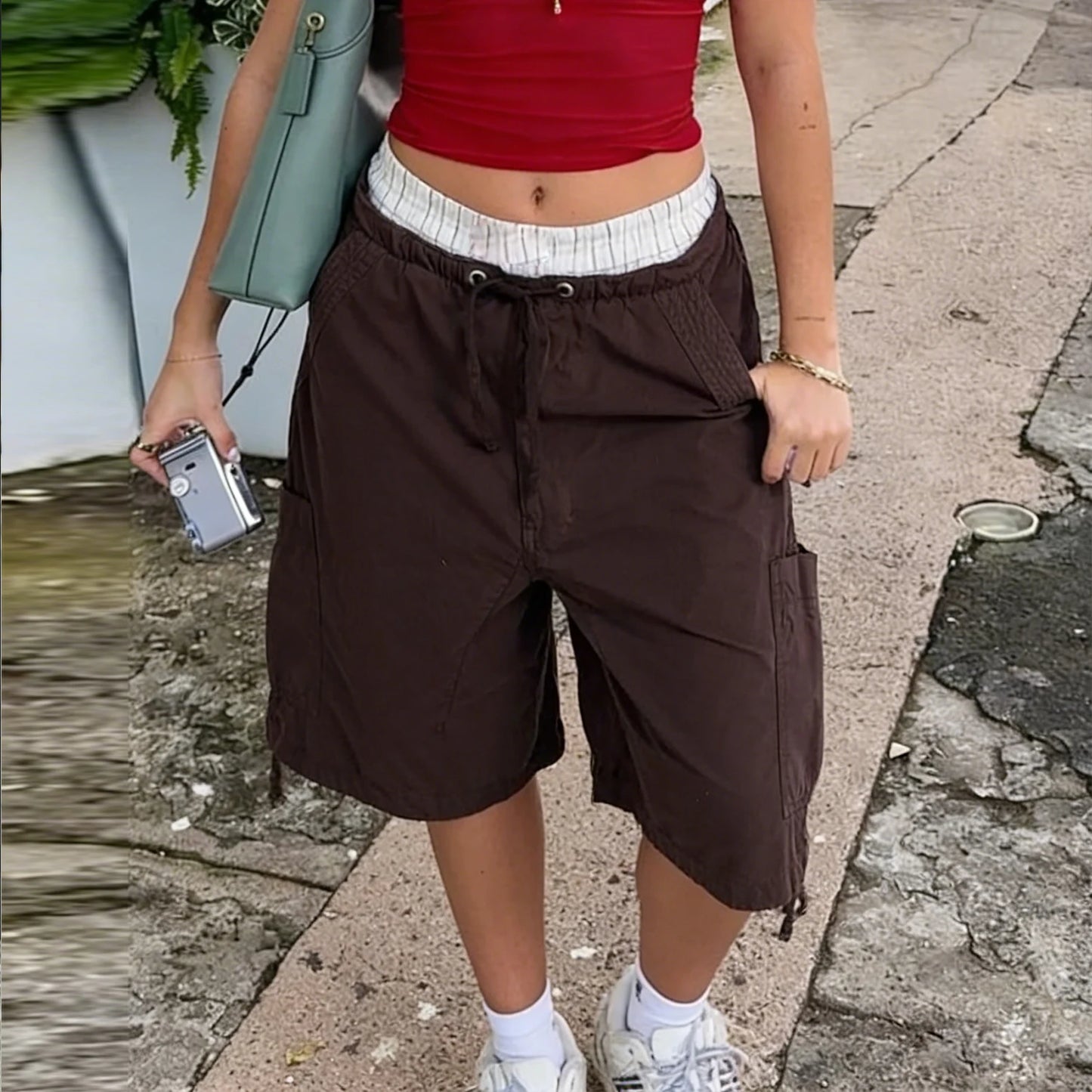 Women Y2K Baggy Cargo Shorts Knee Denim Length Drawstring Waist Multi Pocket Casual Streetwear Summer Loose Fit Jorts