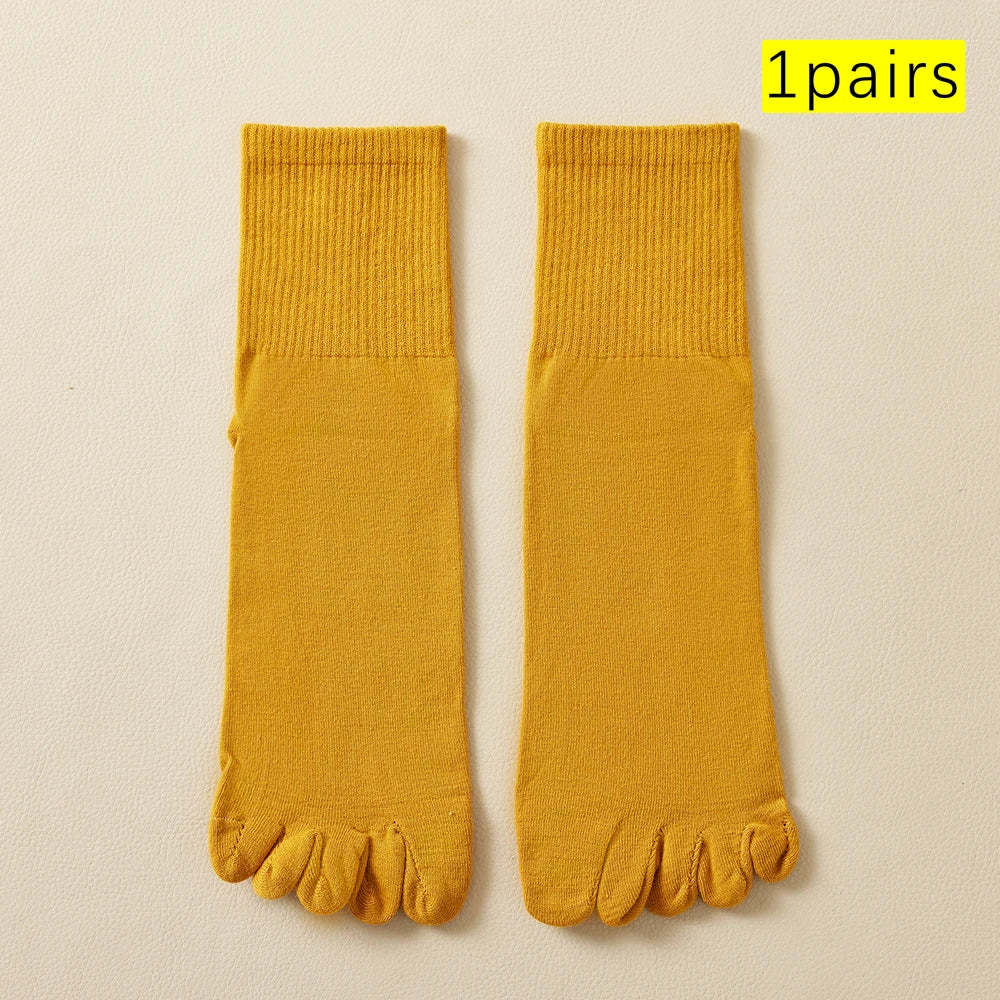 Hot Sale Men's Cotton Toe Socks Moisture-Wicking Odor Control Seamless Toe Design Long Crew Socks for Sports Daily Wear