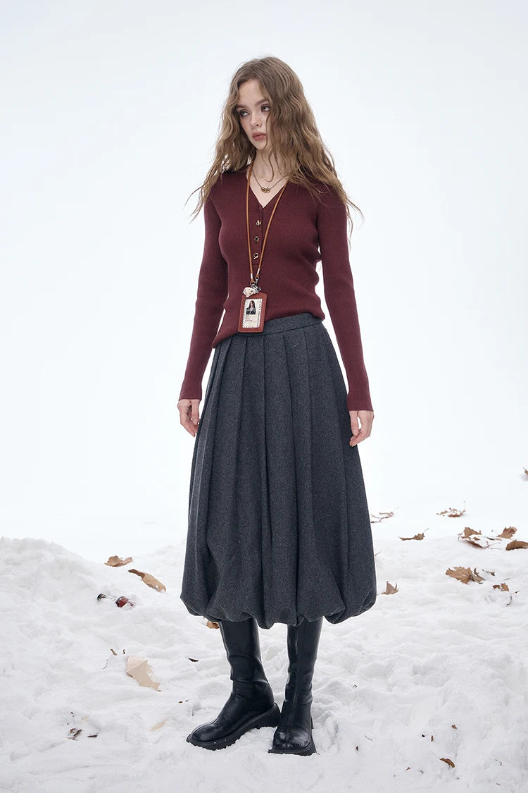 ELFSACK 2025 Dark Gray Pleated Skirt Women, Preppy Elegant Tiered Midi Skirt with Bubble Hem, Winter Mini/Maxi Half Skirt