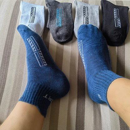 High Quality Men's Socks Casual Breathable  Man Run Sports Socks  Male Sox Gifts