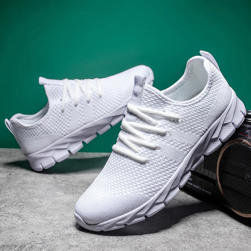Men Sneakers Breathable light Running Shoes Four Seasons plus size Classic Casual Sports Shoes Platform Sneaker walking shoes
