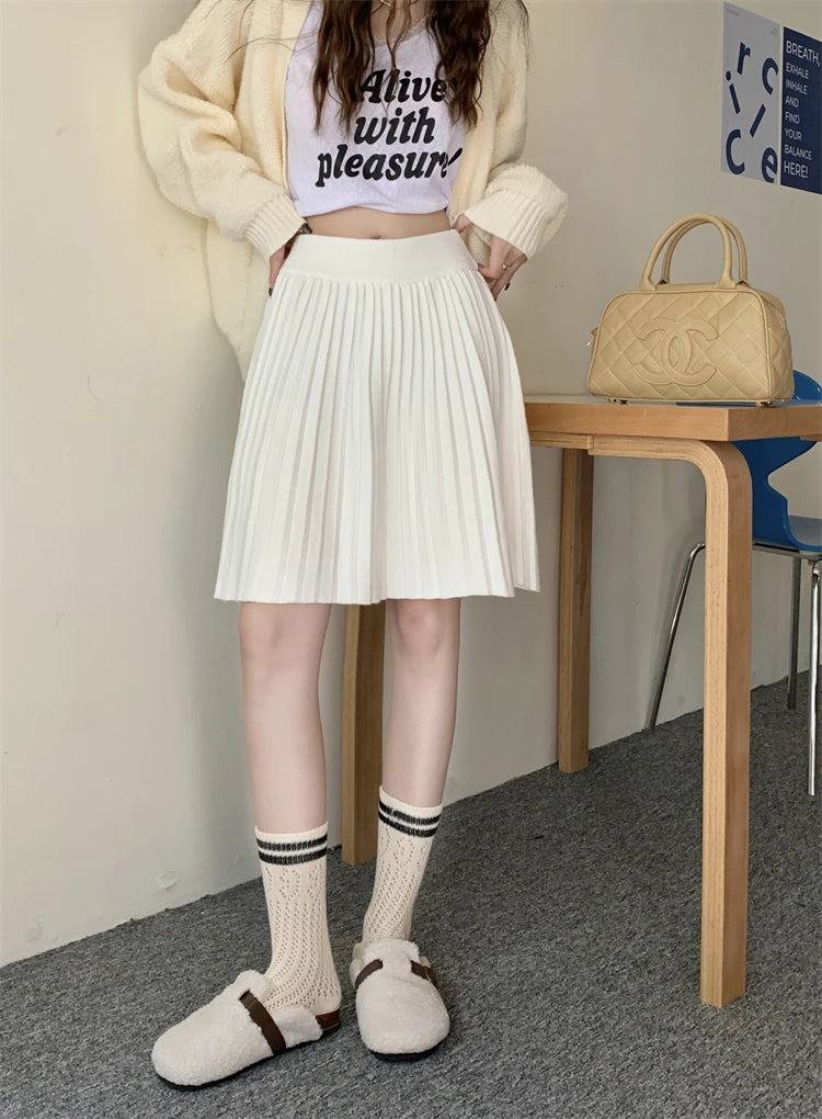 White Knitted Pleated Skirt Women Autumn Winter 2025 New High Waist Mini Skirt Lady's Fashion Korean Solid Women's Short Skirts
