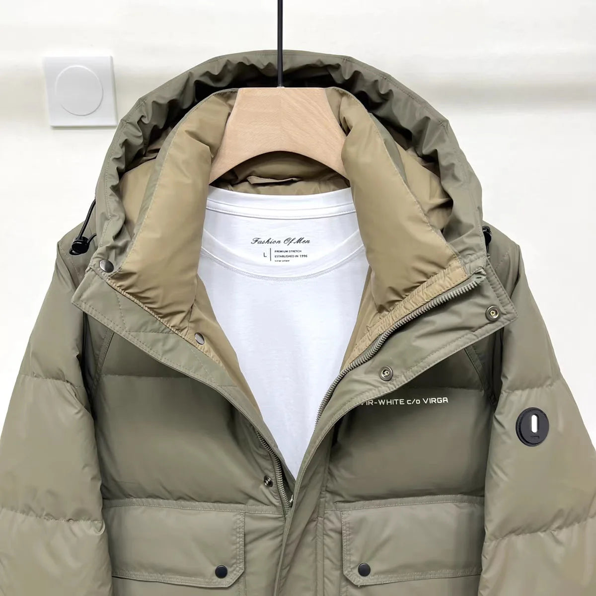 Men's Winter Down Jacket Windproof Thickened Warm Non Washable Hooded White Duck Short Down Coats Trendy Down Puffer Jackets